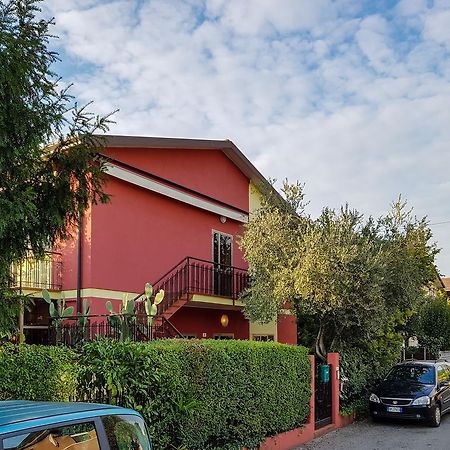特雷维索La Casa Rossa公寓 外观 照片