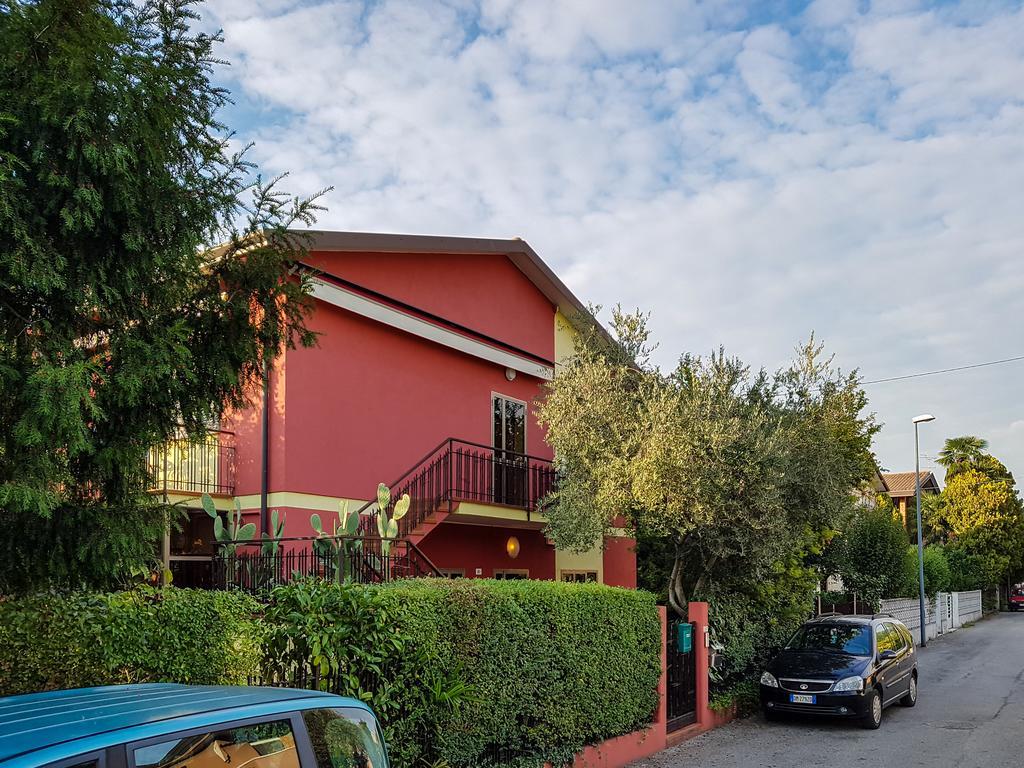 特雷维索La Casa Rossa公寓 外观 照片